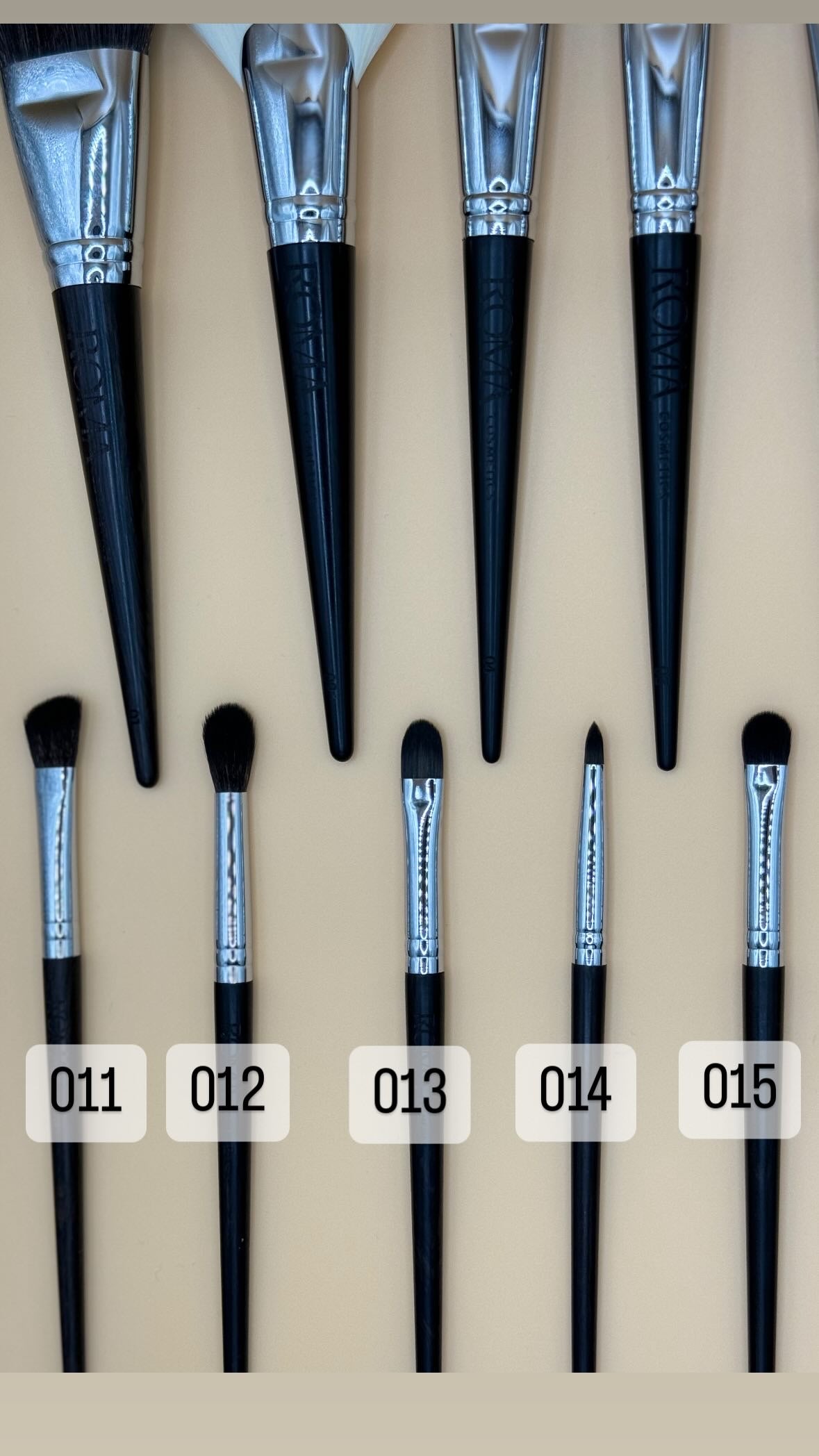 LUXURY MIX & MATCH PROFESSIONAL BRUSHES/SPONGE - 4 piece set