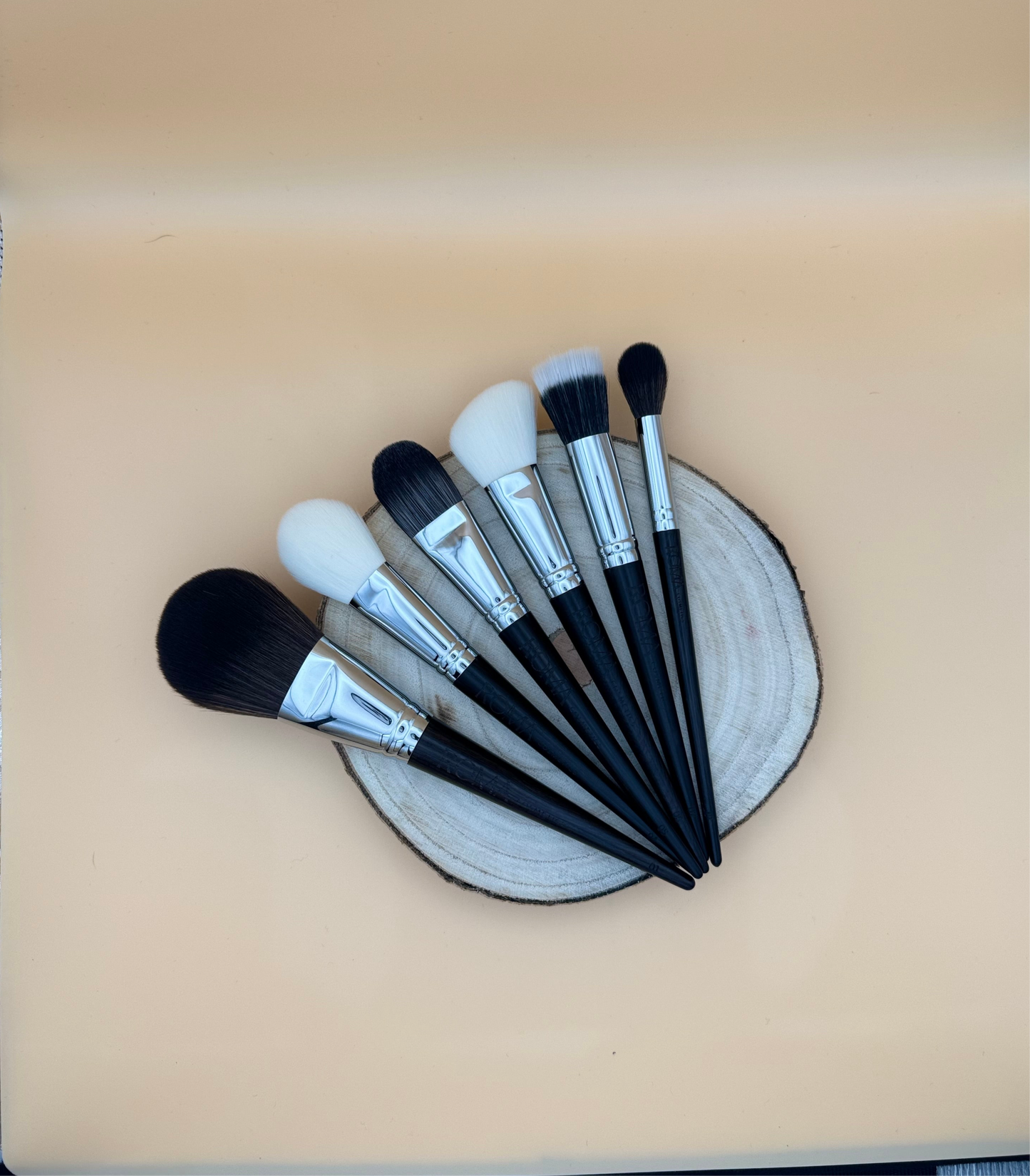 LUXURY FACE BRUSH SET - 6 pieces